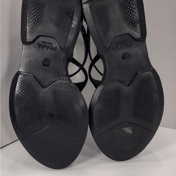 Prada Black Women's Sandals size 7.5 pre
Owned Exellent condition - Picture 9 of 12